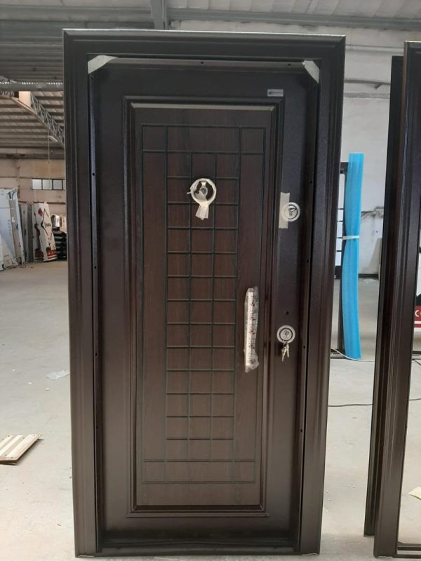 درب ضد سرقت قابلیت نصب آسان